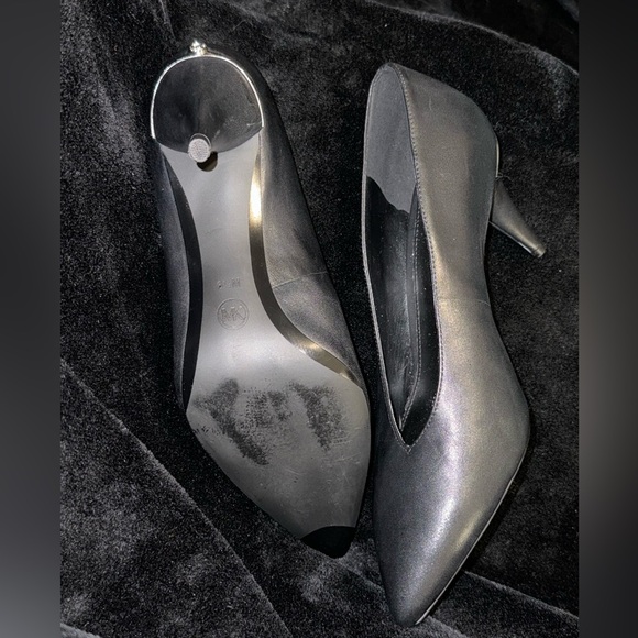 Michael Kors Women's Heeled Shoes Size 6 1/2 M - Picture 10 of 11